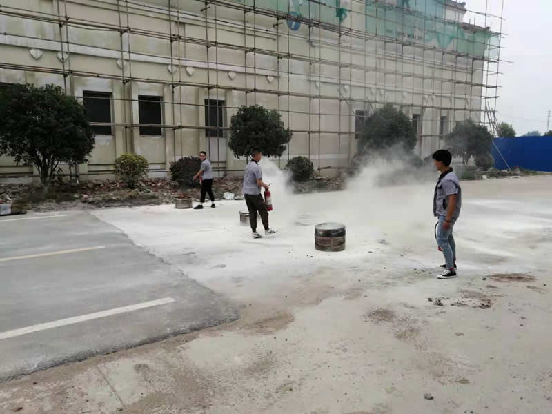 明光酒业消防火灾应急演练