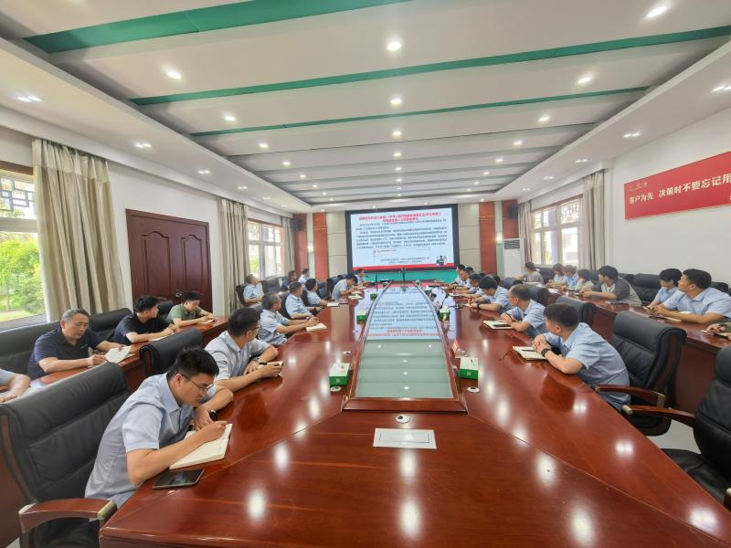 明光酒业召开6月份食品安全月调度会